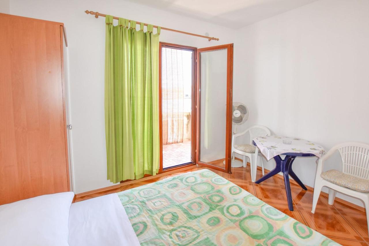 Apartments Marica Sukošan الغرفة الصورة