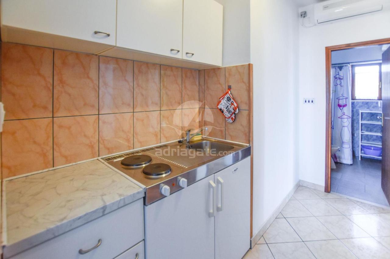 Apartments Marica Sukošan المظهر الخارجي الصورة