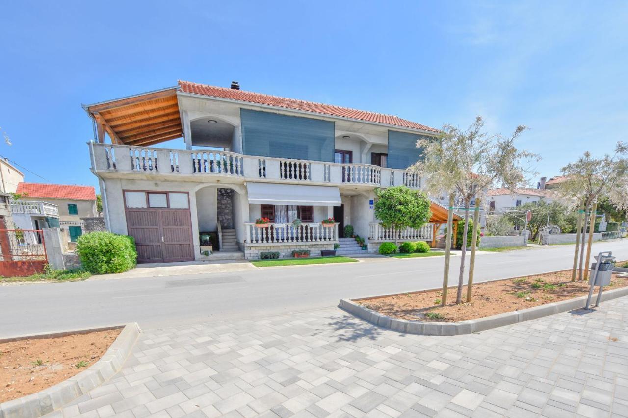 Apartments Marica Sukošan المظهر الخارجي الصورة